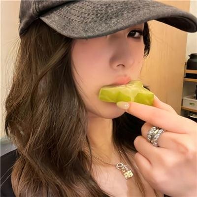 衰鬼逼人粤语